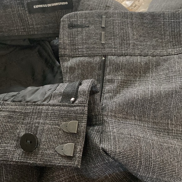 Express Design Studio Crops, Size 4 - Picture 8 of 9